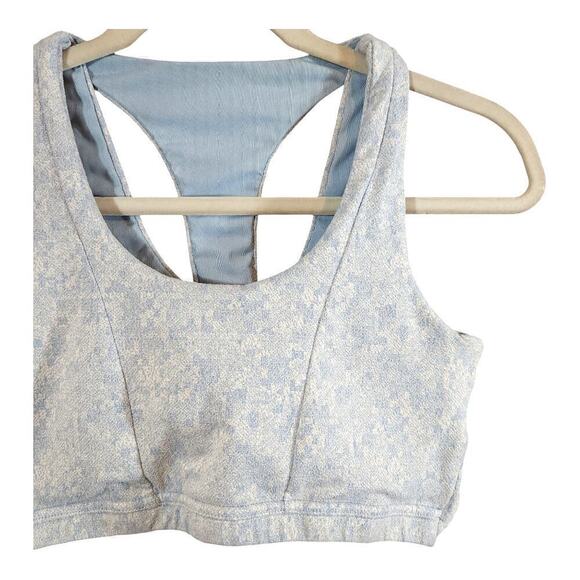 GYMSHARK Blue Fleur Texture Moisture-wicking Overlapping Sports Bra Medium - Picture 6 of 9